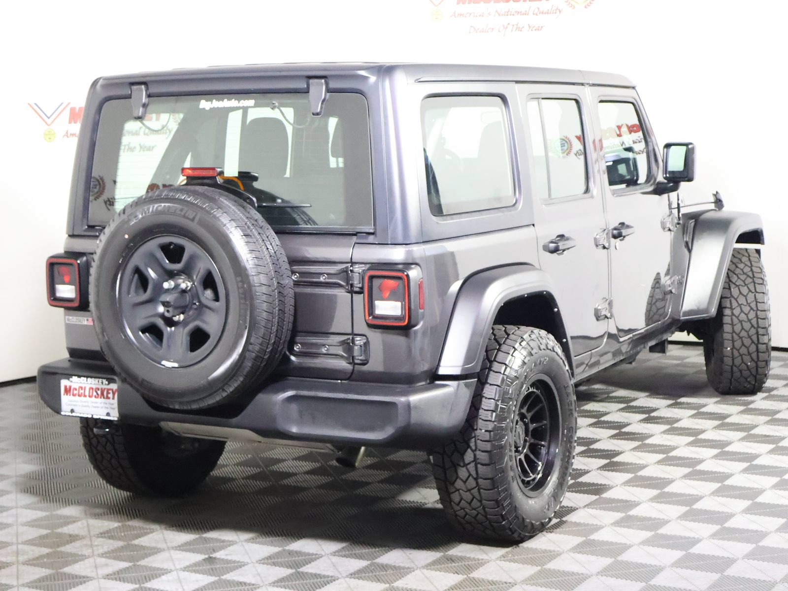 Used 2022 Jeep Wrangler Unlimited Sport AWD/4WD image 5
