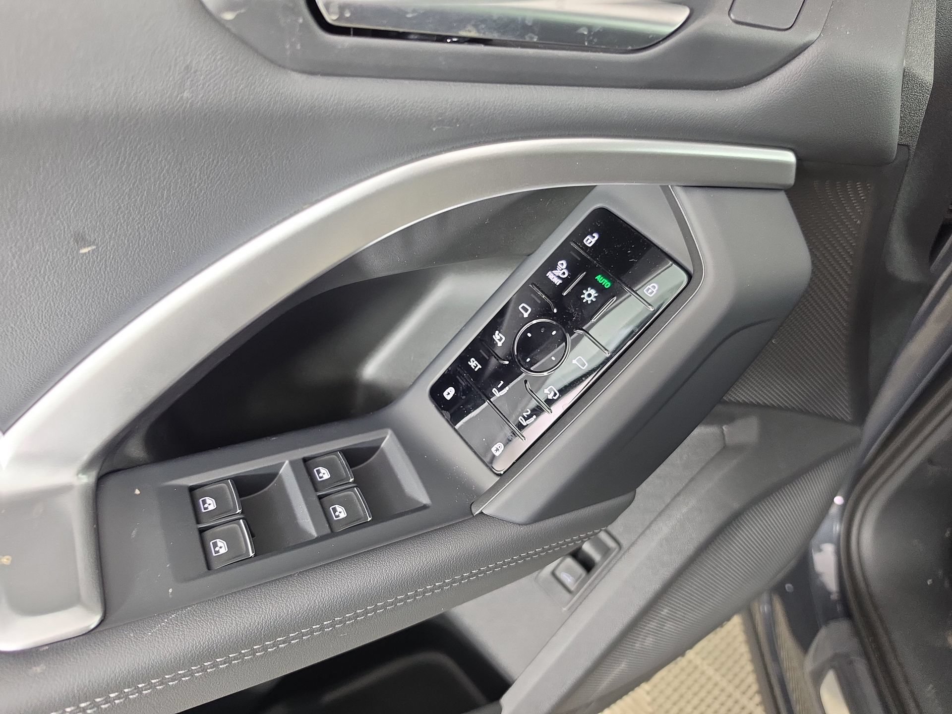 New 2026 Audi Q5 Premium Plus AWD/4WD image 17