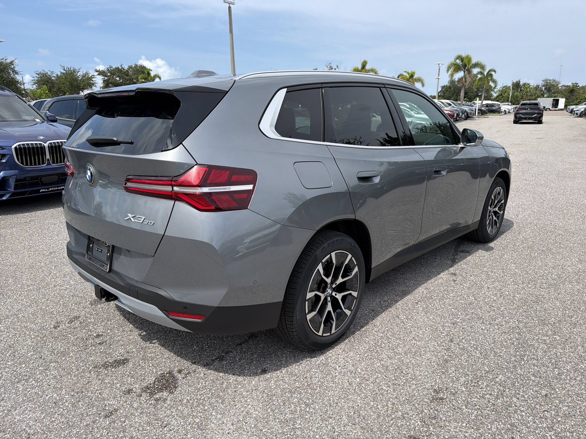 New 2026 BMW X3 xDrive30i w/ Premium Package AWD/4WD image 4