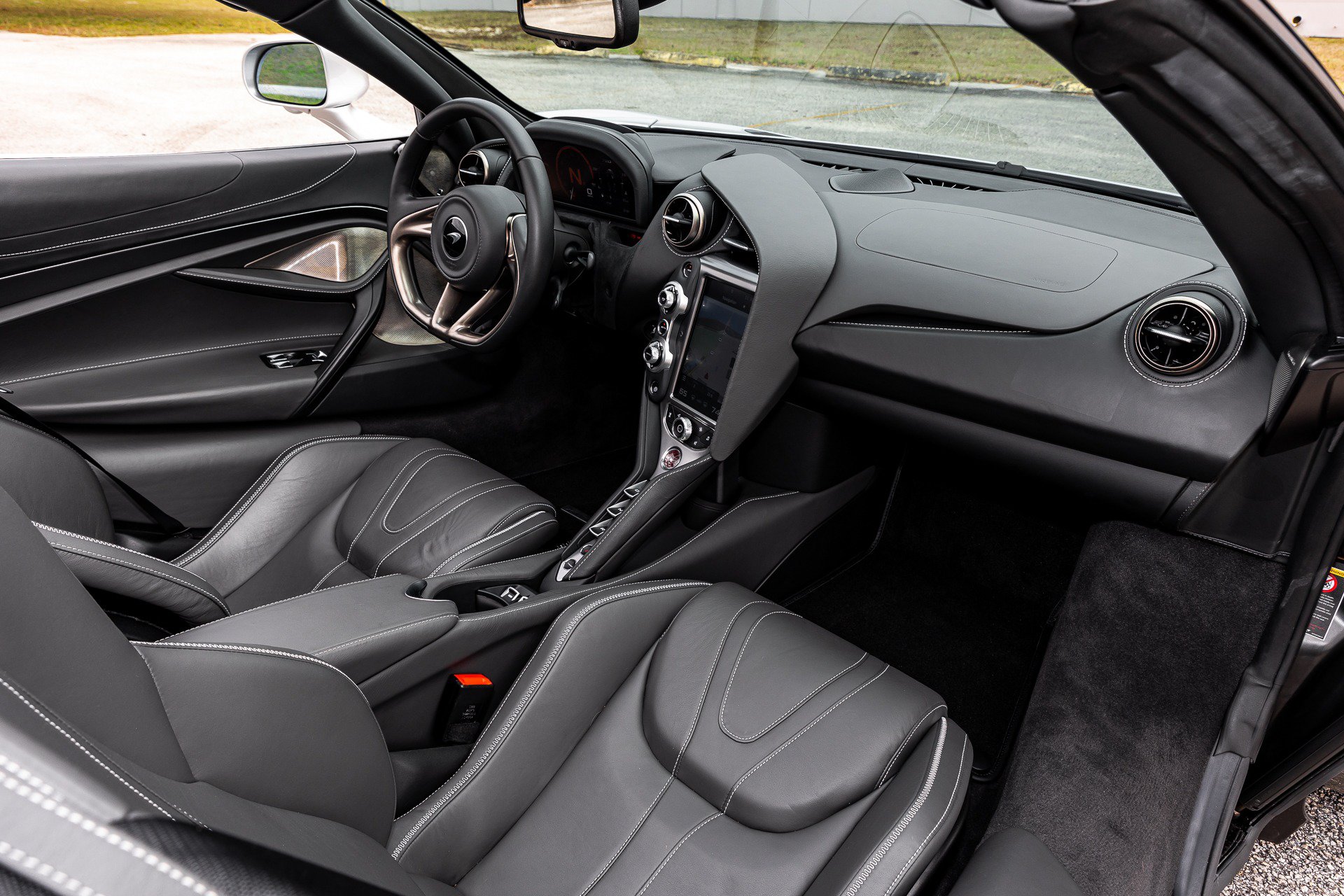 Used 2020 McLaren 720S Luxury RWD image 48