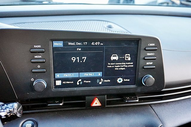 Used 2025 Hyundai Elantra Sport image 23