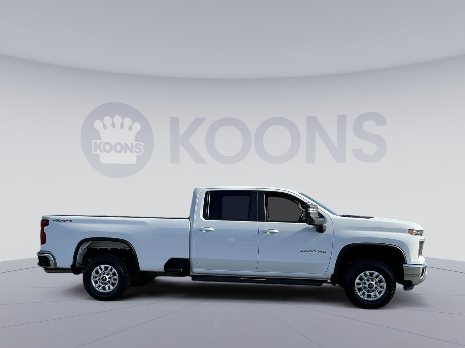 Used 2025 Chevrolet Silverado 2500 LT w/ Convenience Package image 17