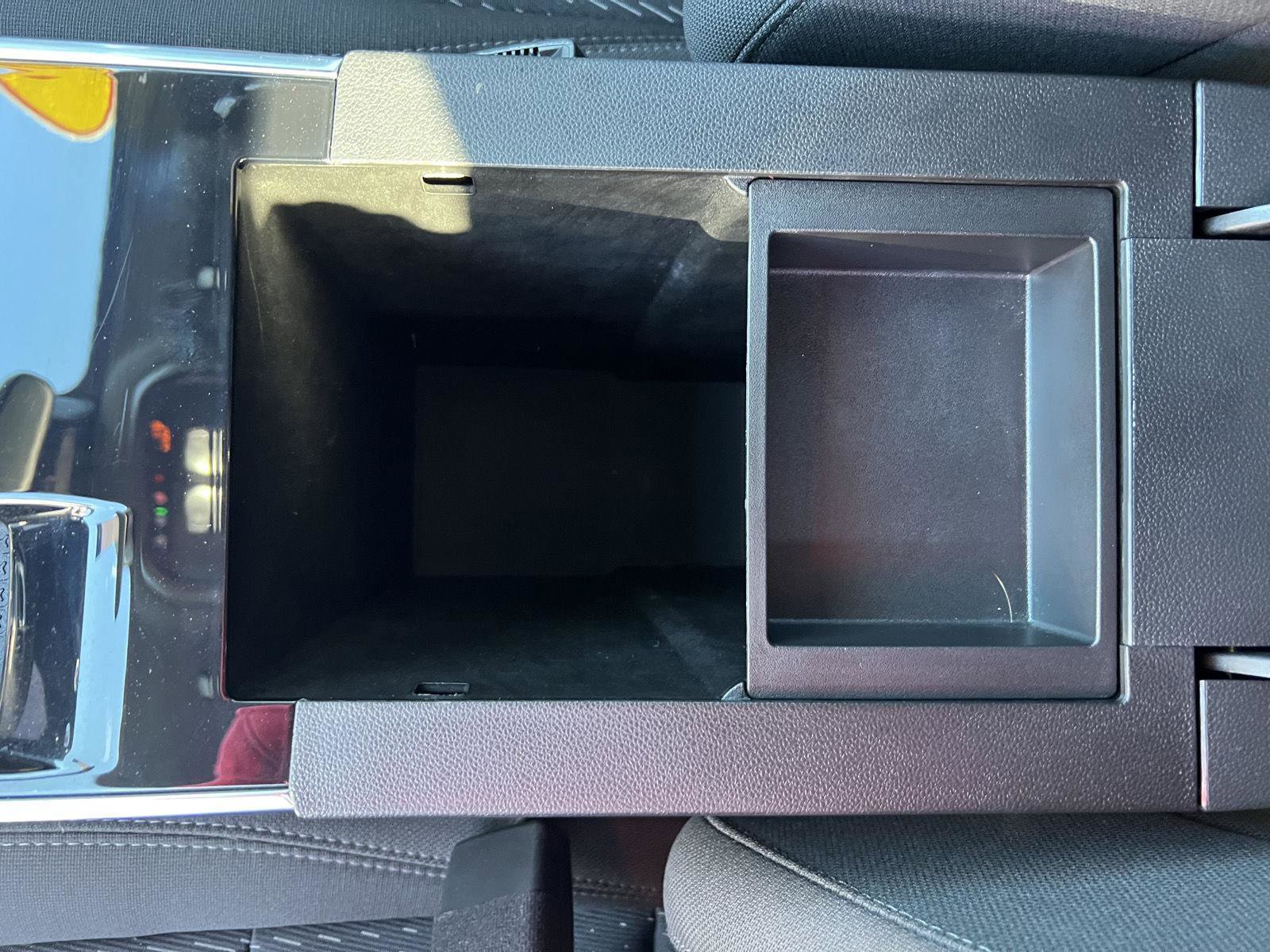 Used 2025 Chevrolet Equinox LT image 28