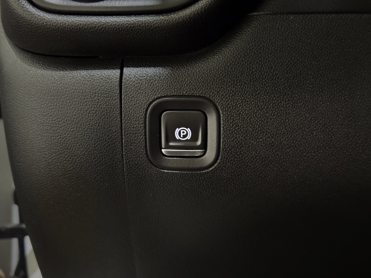 Used 2020 Chevrolet Silverado 2500 W/T w/ WT Fleet Convenience Package image 30