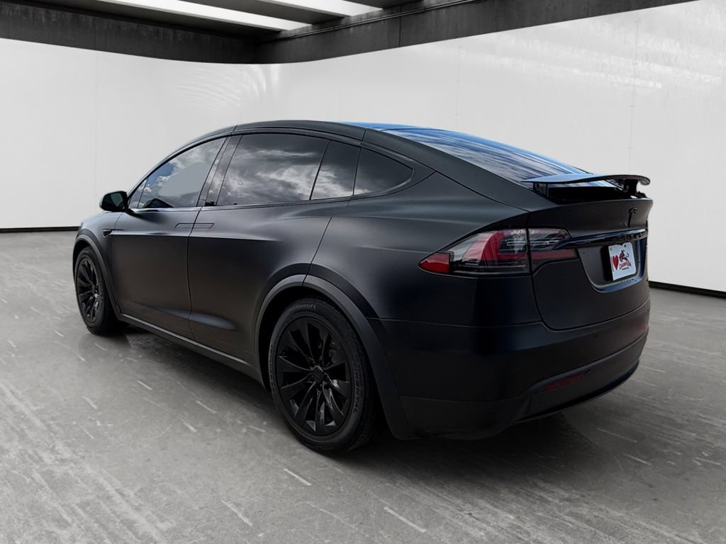 Used 2020 Tesla Model X Long Range AWD/4WD image 3