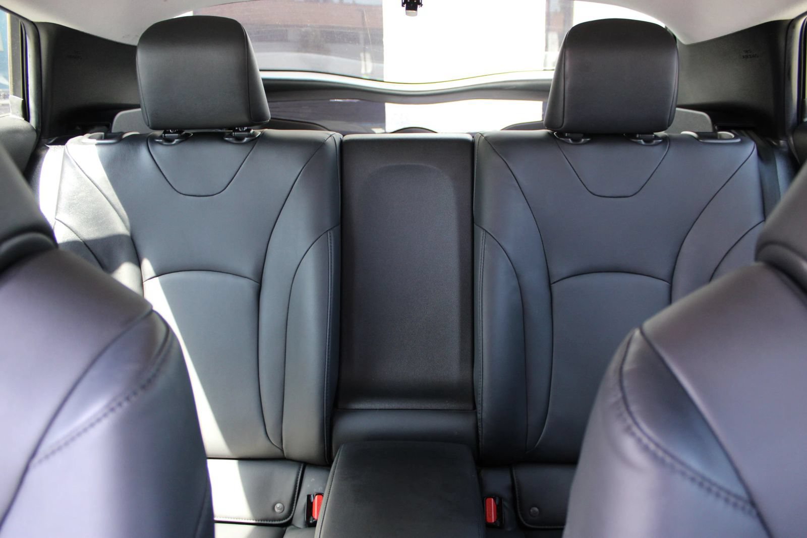 Used 2018 Toyota Prius Prime Premium FWD image 10
