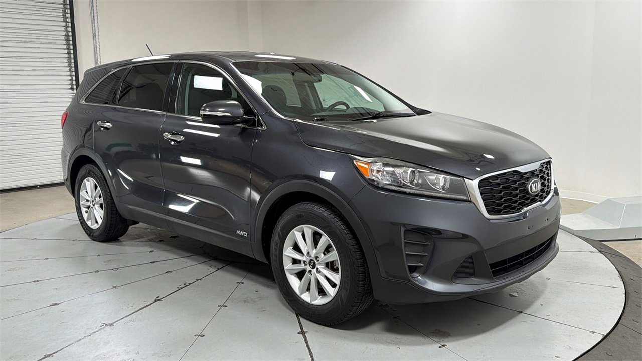 Used 2019 Kia Sorento LX video 3