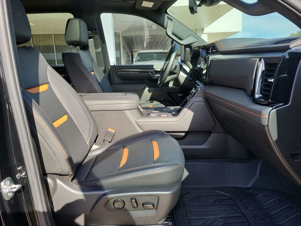 Certified 2025 GMC Sierra 2500 AT4 w/ AT4 Premium Plus Package image 29