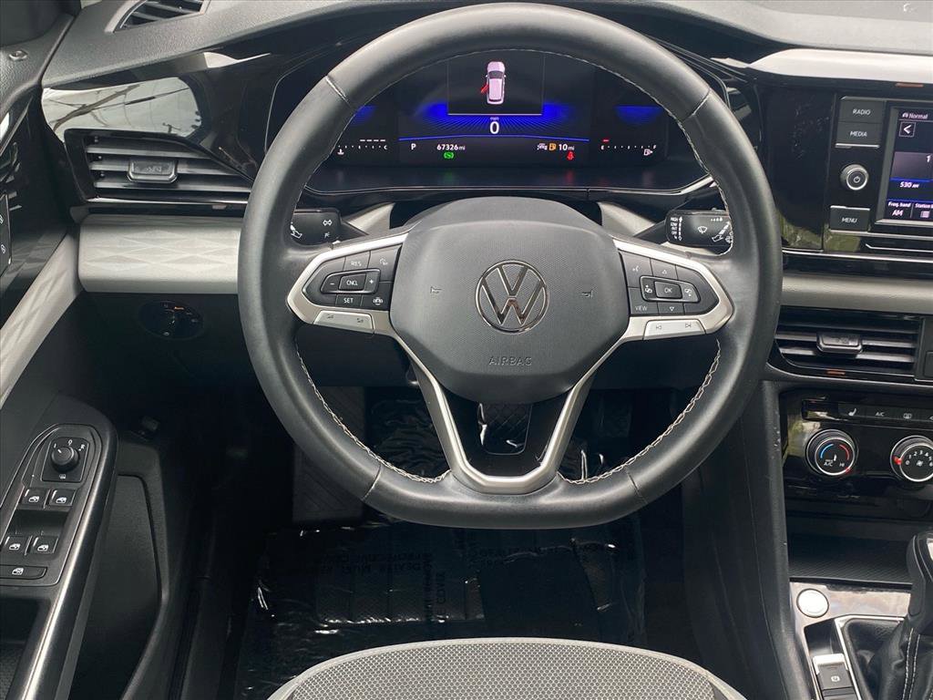 Certified 2023 Volkswagen Taos S image 4