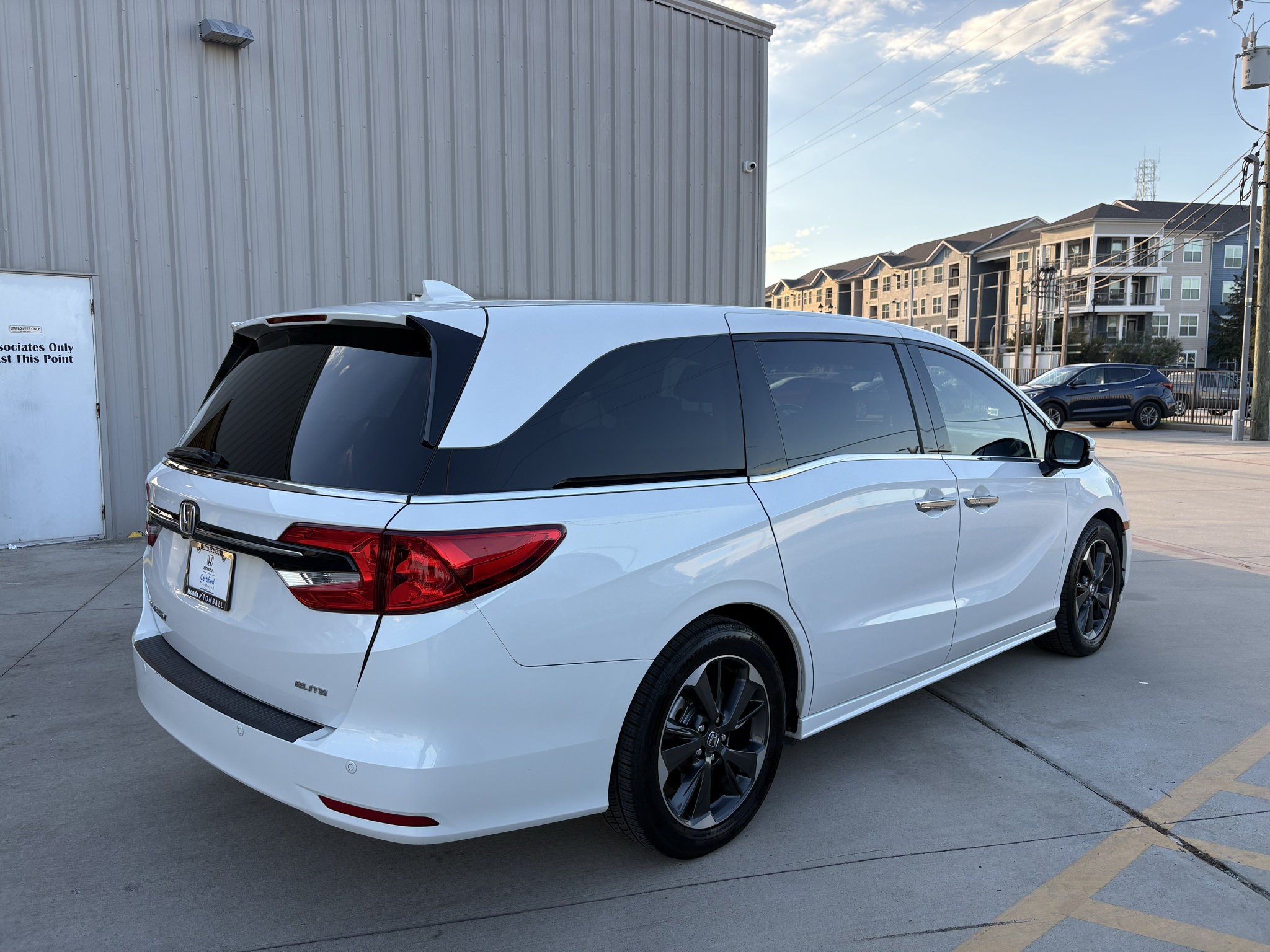 Certified 2024 Honda Odyssey Elite image 8