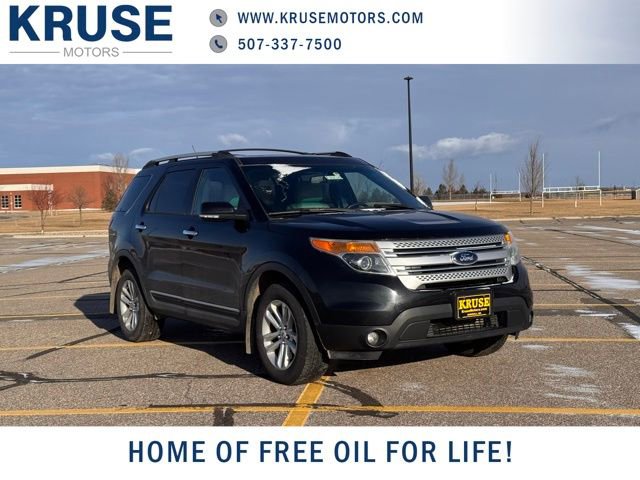 Used 2014 Ford Explorer XLT w/ Equipment Group 202A image 1