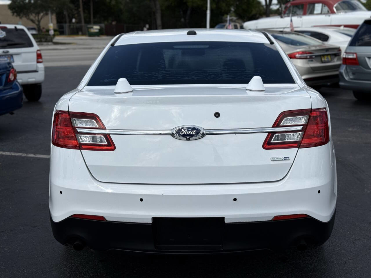Used 2015 Ford Taurus Police Interceptor AWD image 5