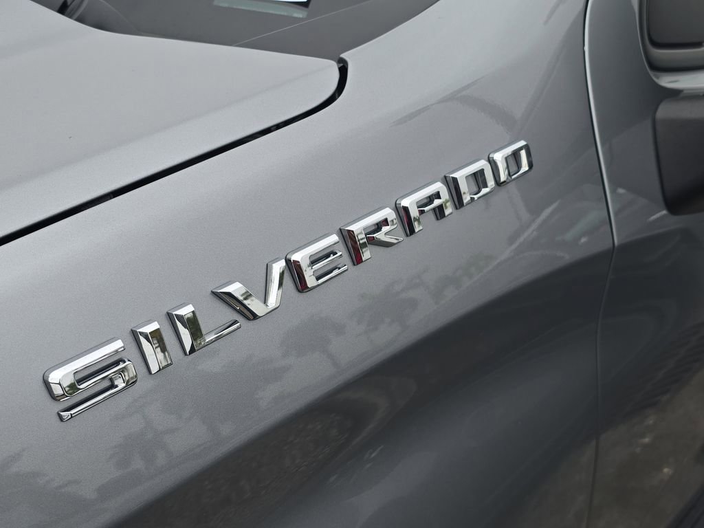 Used 2024 Chevrolet Silverado 1500 Custom image 11