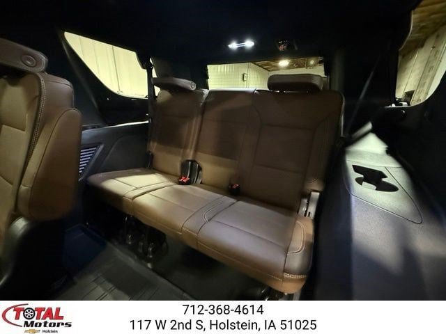 New 2026 Chevrolet Tahoe High Country w/ Sun And Tow Package AWD/4WD image 15