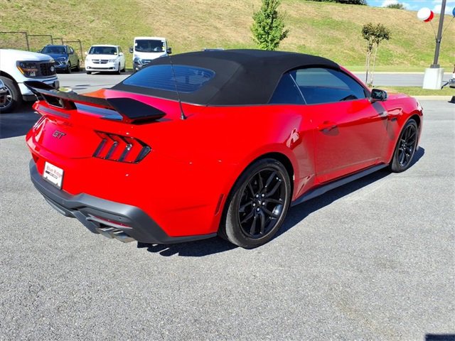 Used 2024 Ford Mustang GT Premium image 4