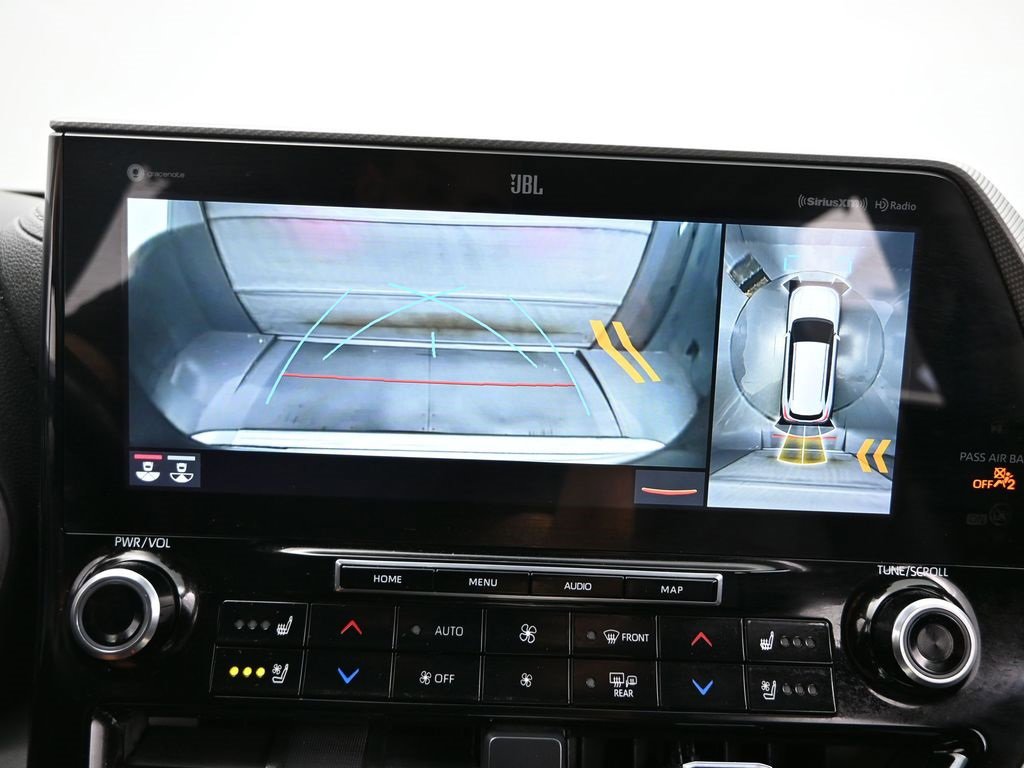 Used 2021 Toyota Highlander Platinum image 22