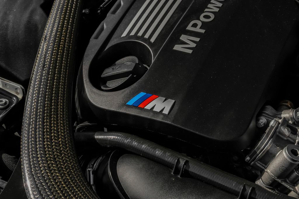 Used 2018 BMW M4 Convertible image 60