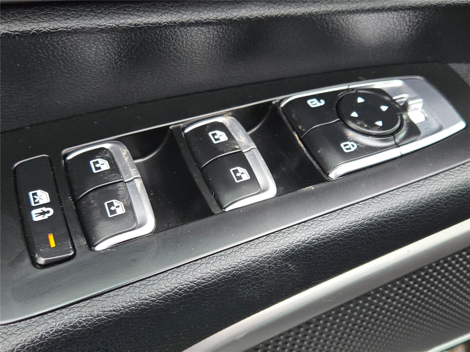 Used 2024 Kia Telluride S w/ S Sunroof Package image 26