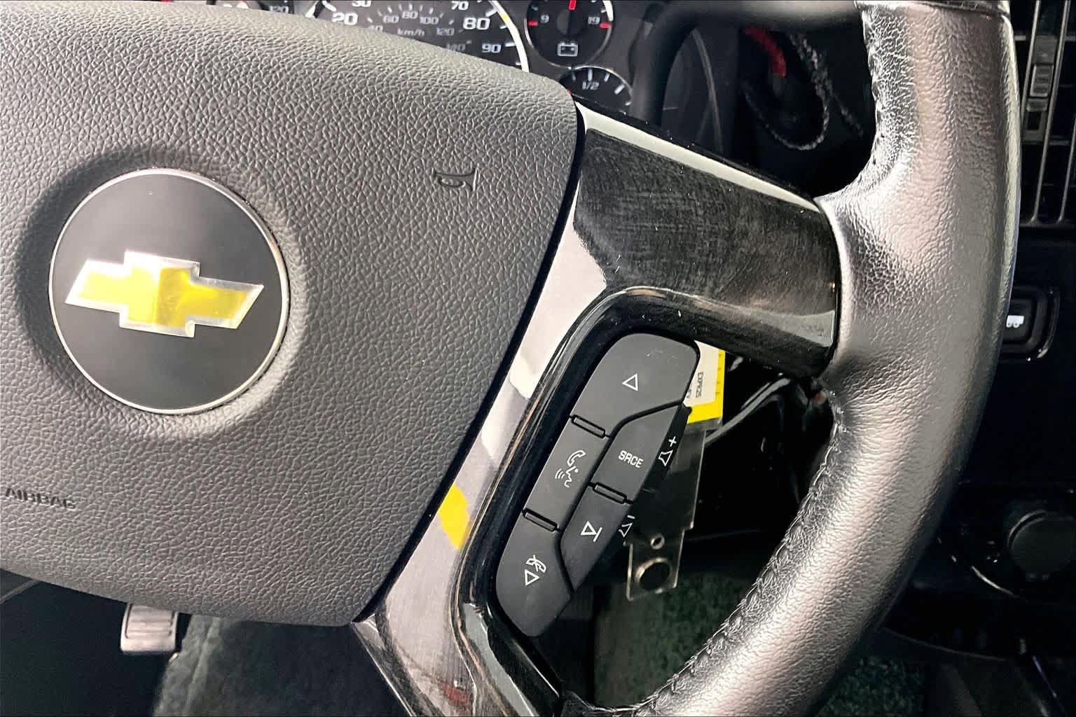 Used 2021 Chevrolet Express 2500 LS w/ Enhanced Convenience Package image 21