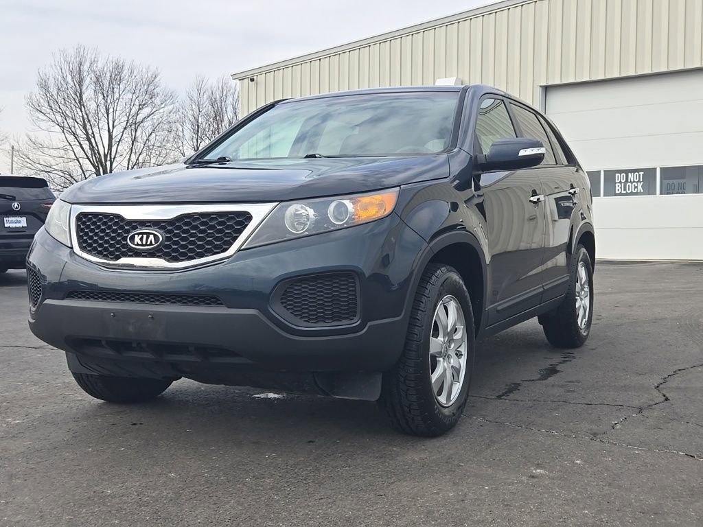 Used 2012 Kia Sorento LX image 3