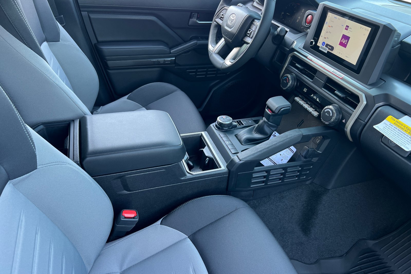 Certified 2026 Toyota Tacoma TRD Off-Road AWD/4WD image 15