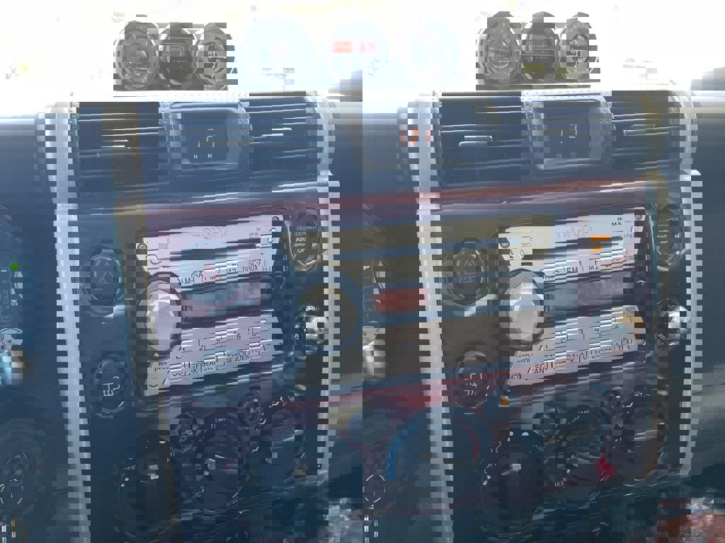 Used 2007 Toyota FJ Cruiser 4WD image 4