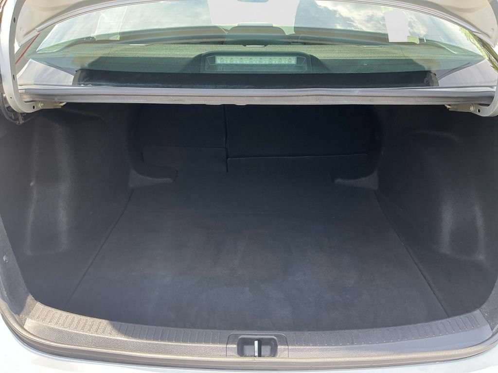 Used 2023 Toyota Corolla LE FWD image 17
