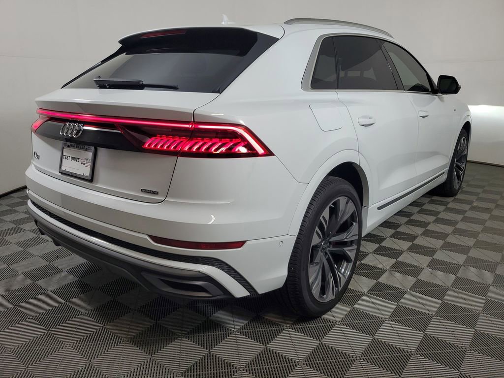 Used 2023 Audi Q8 Prestige AWD/4WD image 6