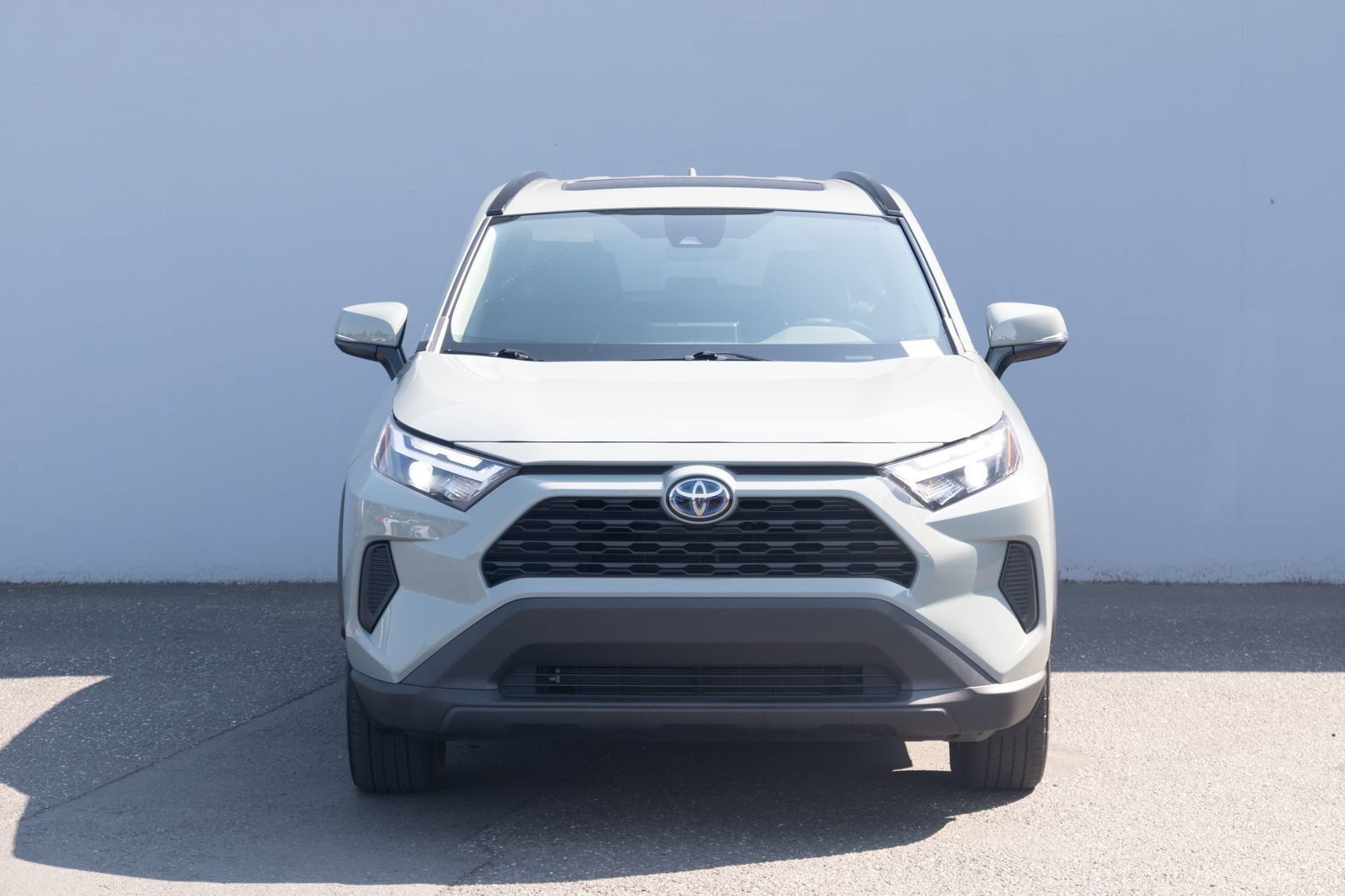 Used 2023 Toyota RAV4 XLE w/ Convenience Package AWD/4WD image 22