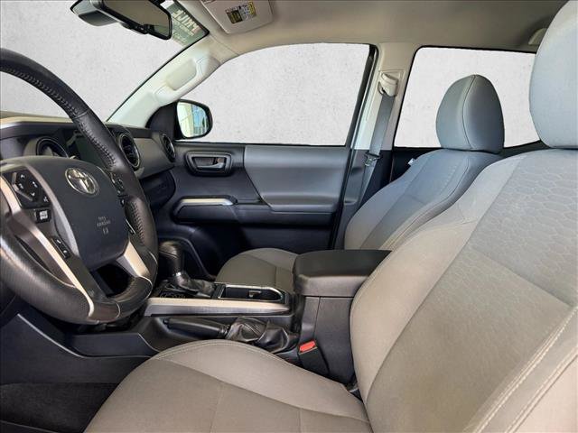 Used 2019 Toyota Tacoma SR5 RWD image 9