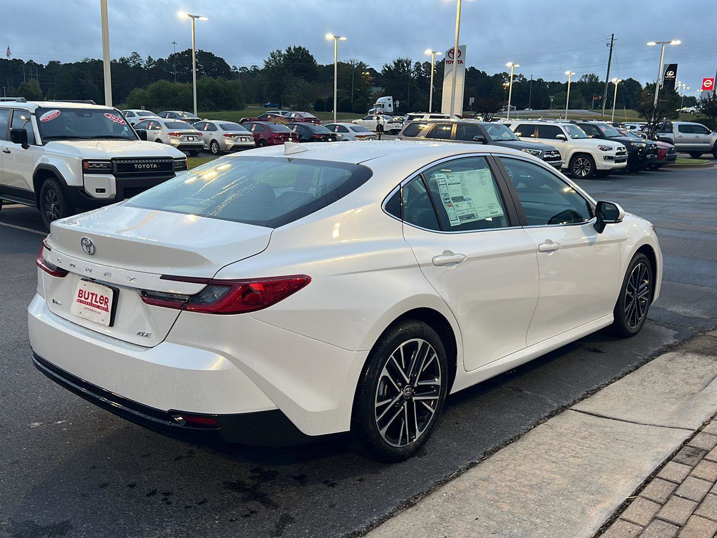 New 2026 Toyota Camry XLE image 6