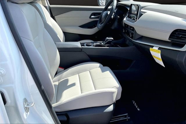 New 2026 Nissan Rogue SV image 11