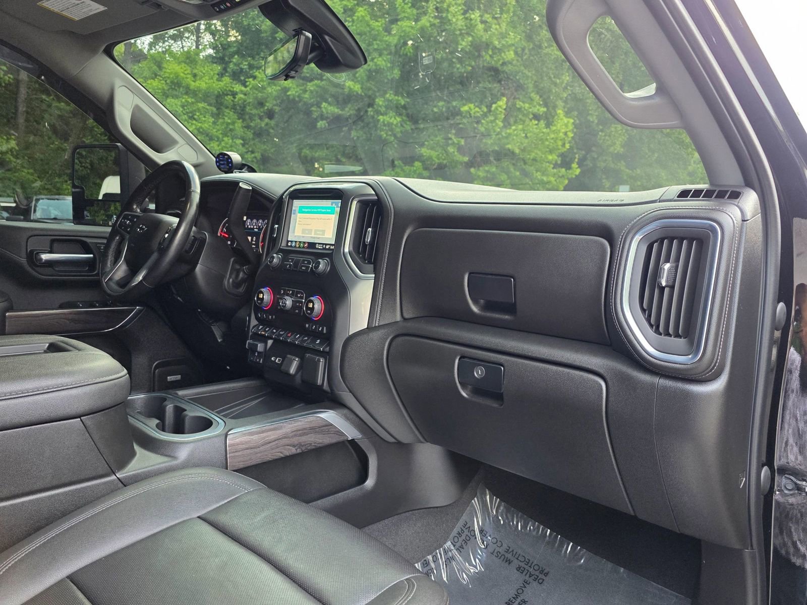 Used 2022 Chevrolet Silverado 2500 LTZ w/ LTZ Plus Package AWD/4WD image 36