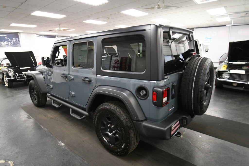 Used 2024 Jeep Wrangler Sport image 6