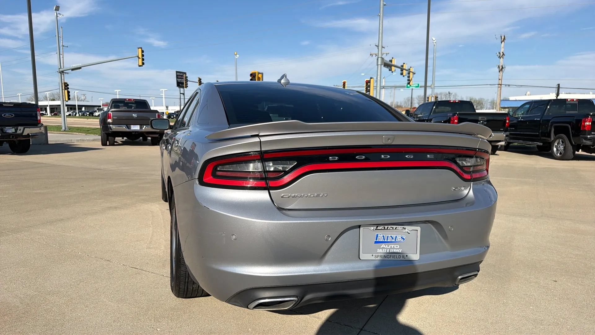 Used 2015 Dodge Charger SXT w/ Plus Group RWD image 13