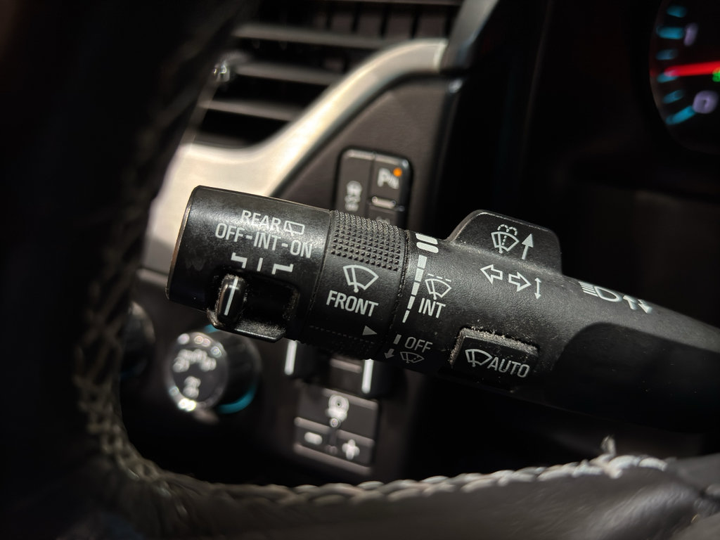 Used 2018 GMC Yukon SLT w/ Open Road Package image 27