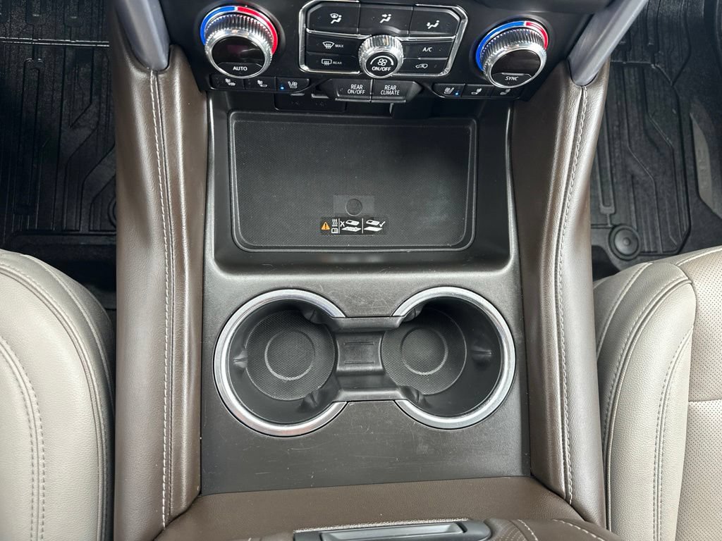 Certified 2022 GMC Yukon SLT AWD/4WD image 6