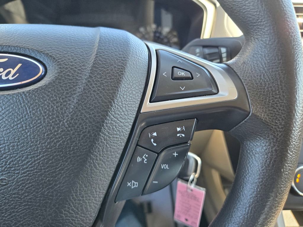 Used 2013 Ford Fusion SE image 17