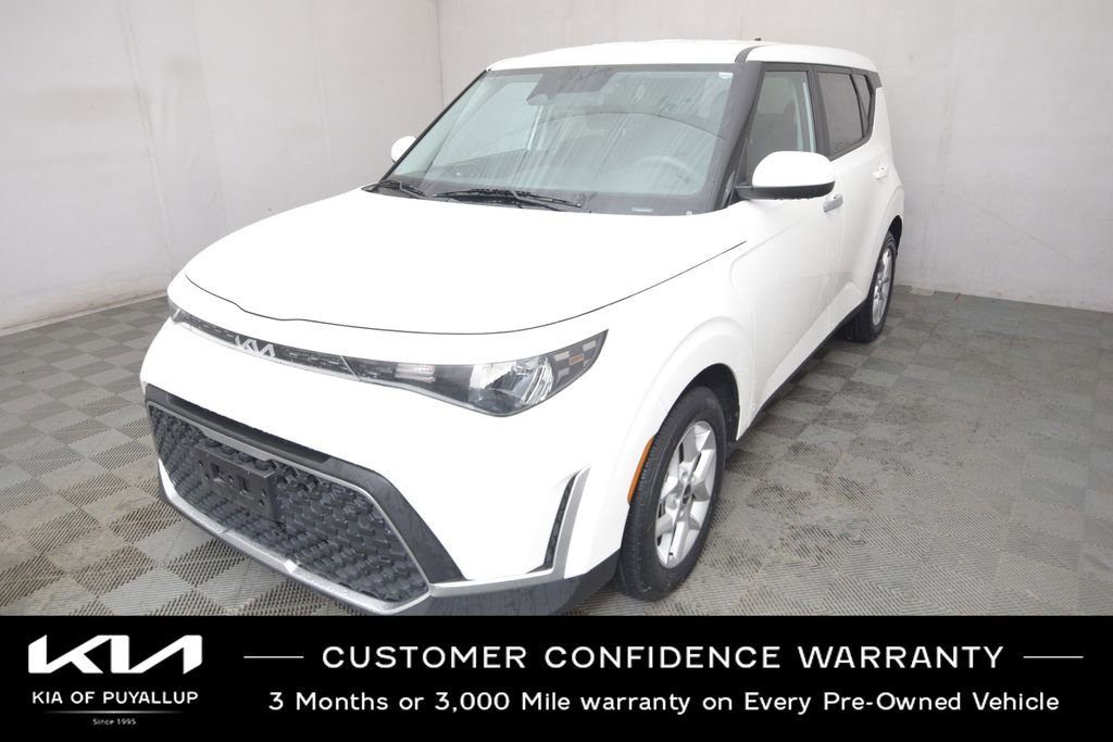 Certified 2024 Kia Soul LX w/ Option Group 015