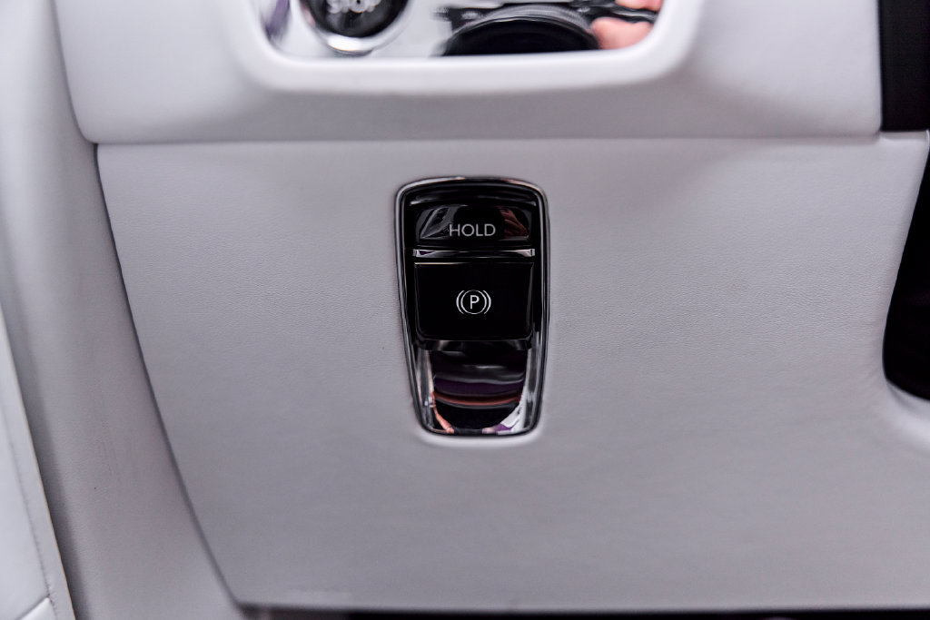 Used 2024 Rolls-Royce Spectre w/ Spectre Launch Package AWD/4WD image 54