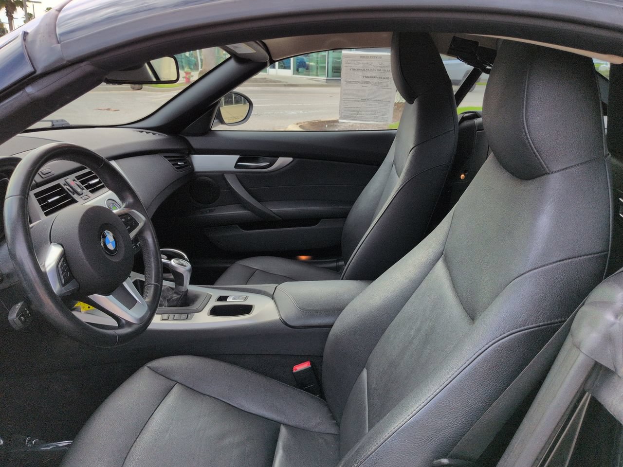 Used 2012 BMW Z4 sDrive28i RWD image 12