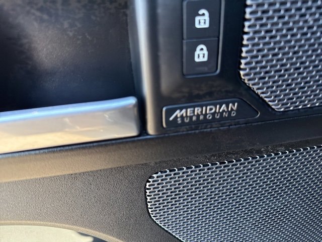 Used 2022 Land Rover Defender 110 V8 image 15