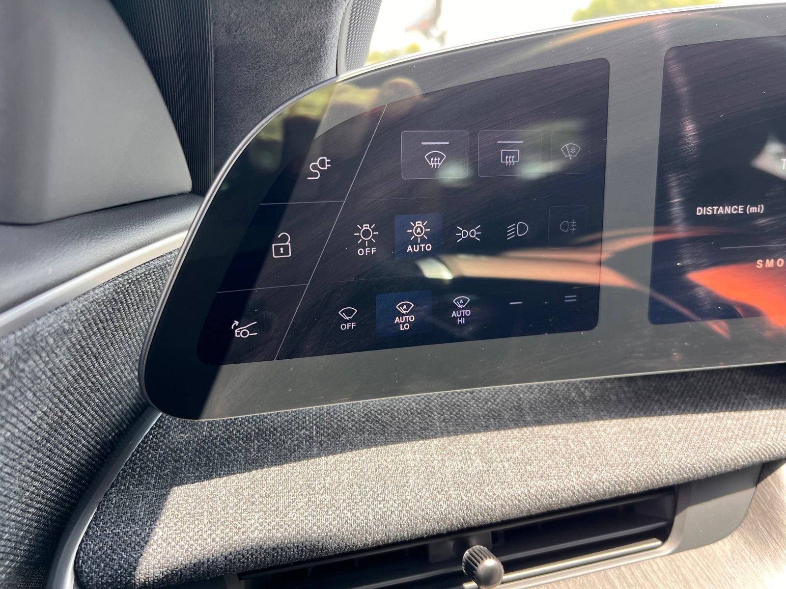 Used 2024 Lucid Air Touring AWD/4WD image 36