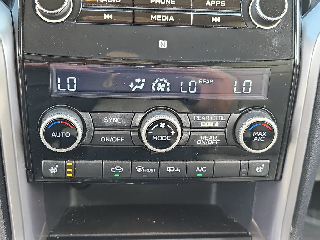 Used 2019 Subaru Ascent Limited AWD/4WD image 28