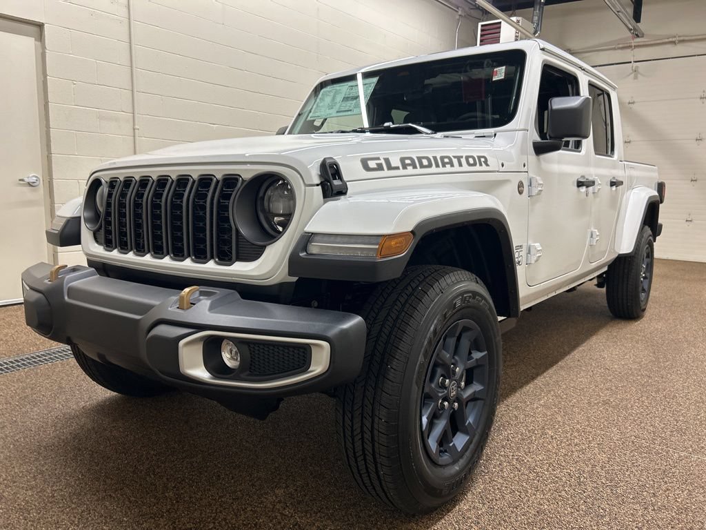 New 2026 Jeep Gladiator Sport AWD/4WD image 5