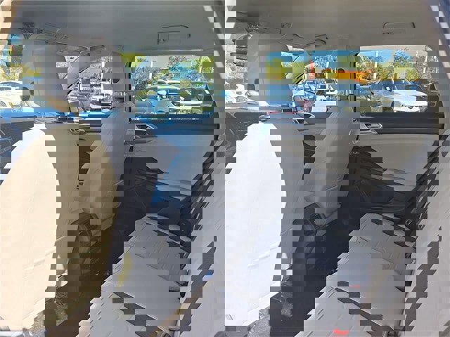 New 2025 Volkswagen Taos SE image 10