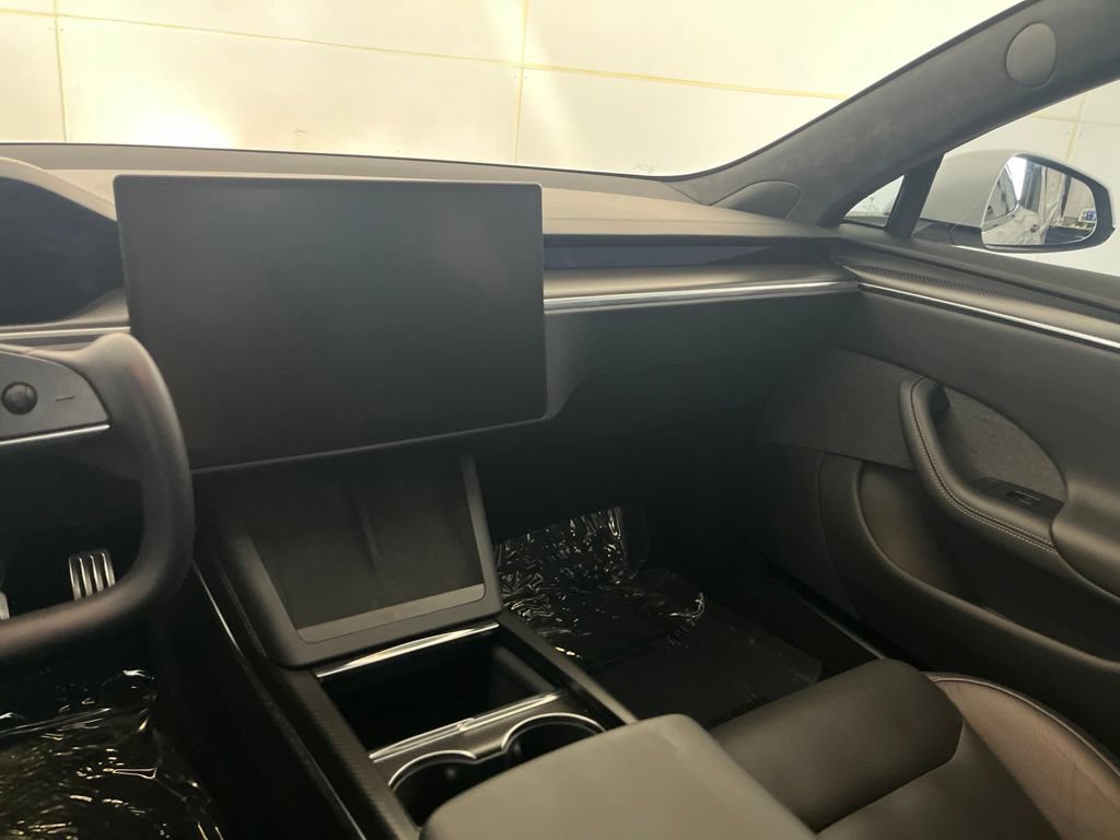 Used 2023 Tesla Model S Plaid AWD/4WD image 32