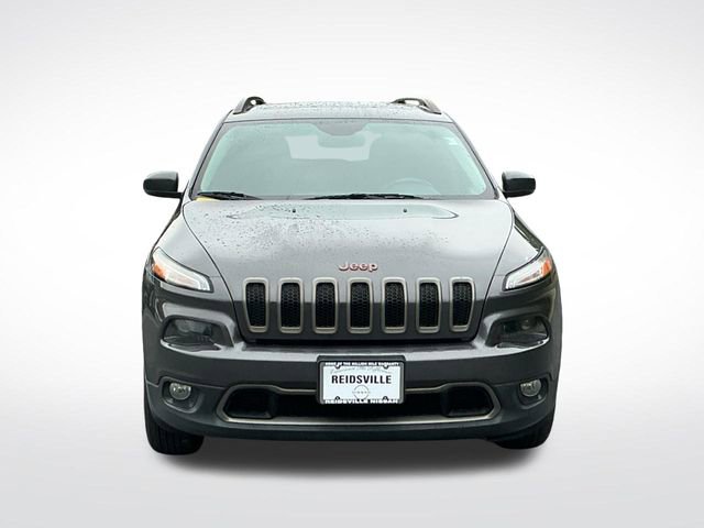Used 2016 Jeep Cherokee 75th Anniversary AWD/4WD image 9