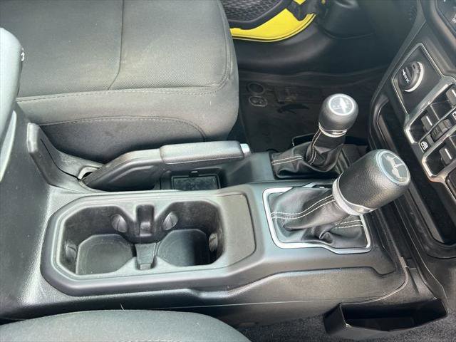 Certified 2023 Jeep Wrangler Unlimited Sahara AWD/4WD image 48