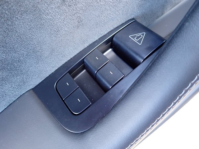 Used 2026 Tesla Model Y Long Range AWD/4WD image 17